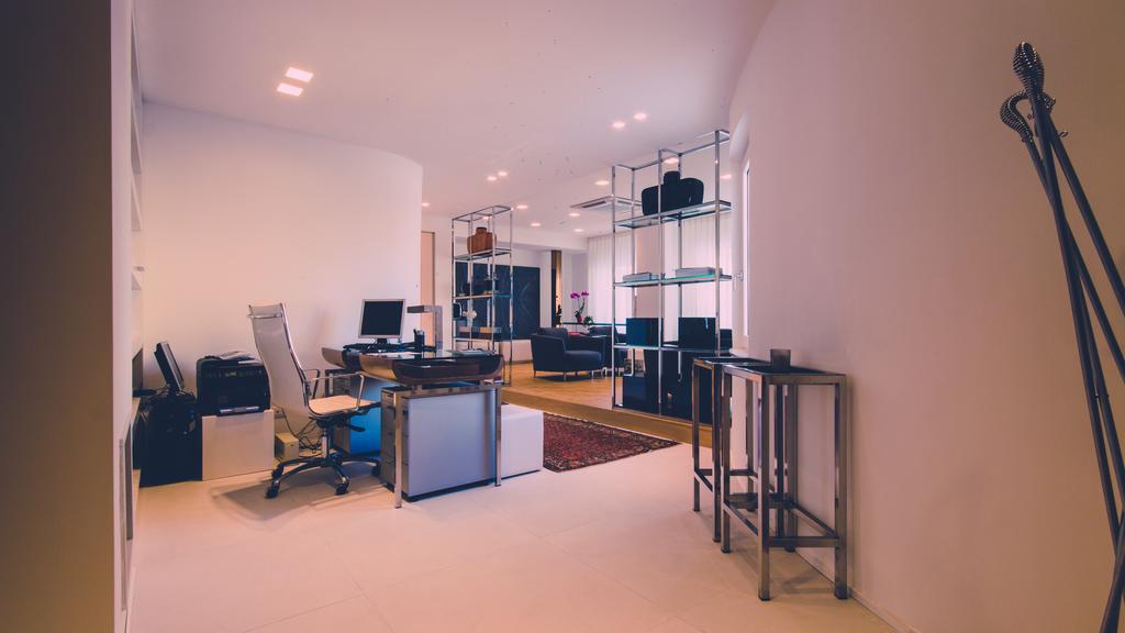 Siracusa Luxury Apartment Reggio di Calabria Rum bild